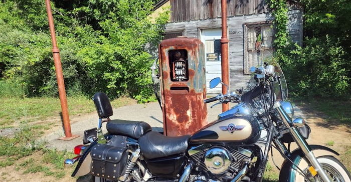 Old Time Gas Station (Pollys Place, Pure Oil) - Web Listing